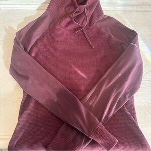 Columbia Burgundy Knit Sweater